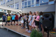 11.08.2020_6._Jahrgang_Einschulungsfeier_Gesang_2.jpg